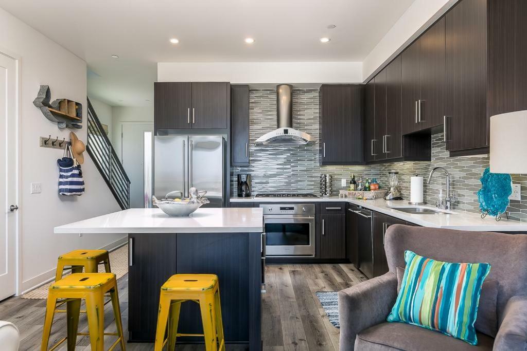 Ocean View 3 Bedrooms Condo, Just Steps From The Park, Pier & Water! Imperial Beach Kültér fotó